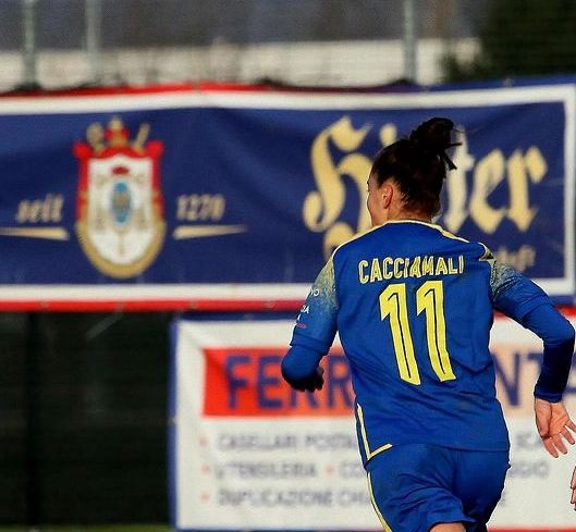 Tavganacco femminile, Isabel Cacciamali: “Andiamo a San Marino per i tre punti. I miei genitori ora sono i miei primi tifosi”