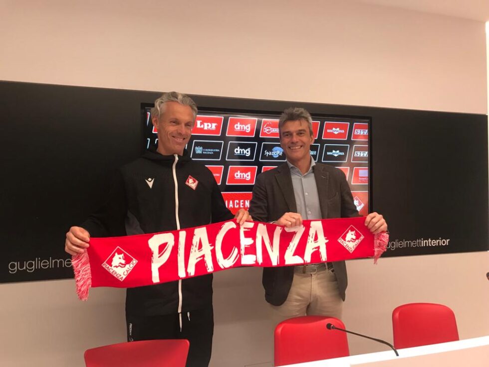 Il Piacenza riparte in blocco: confermati De Vitis, Sestu e Rossini