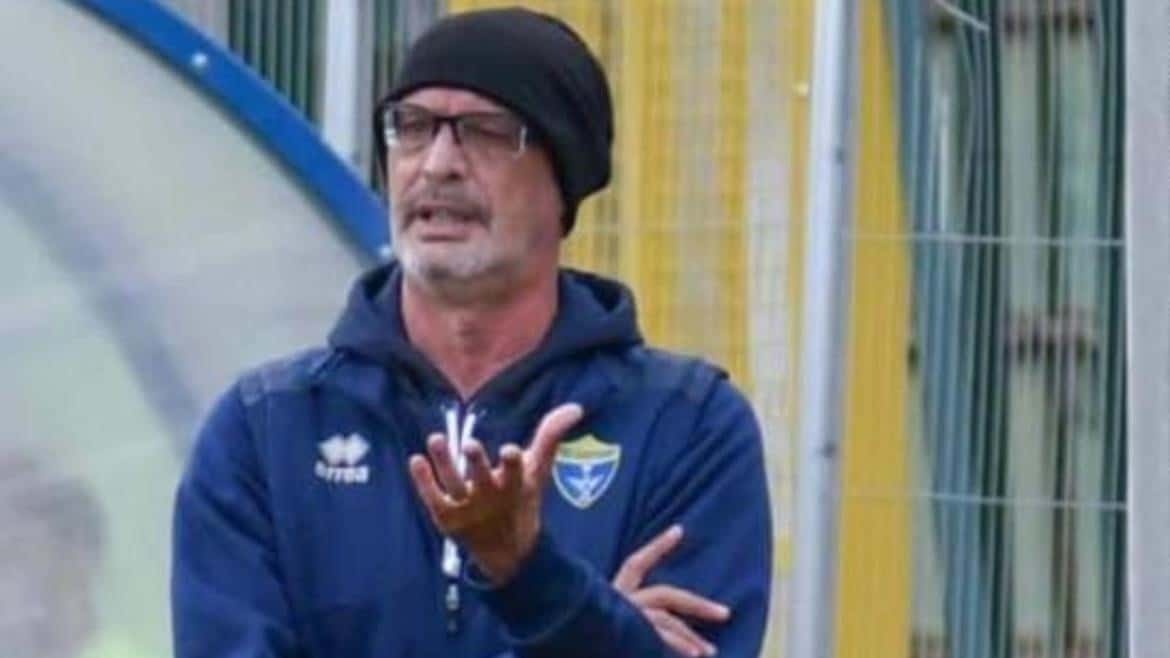 Scossone in casa Casteggio: esonerato il tecnico Stefano Civeriati
