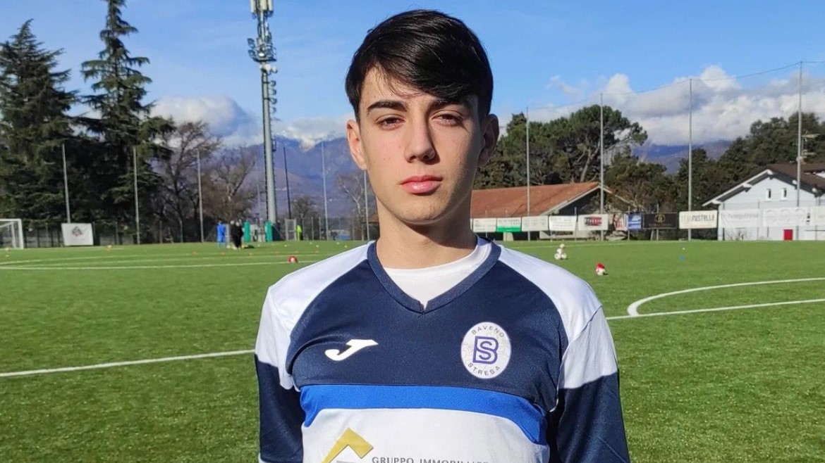 Dopo il gol all’esordio a 16 anni entra e travolge anche la seconda in classifica: Matteo Cattaneo, la nuova stella del Baveno Stresa