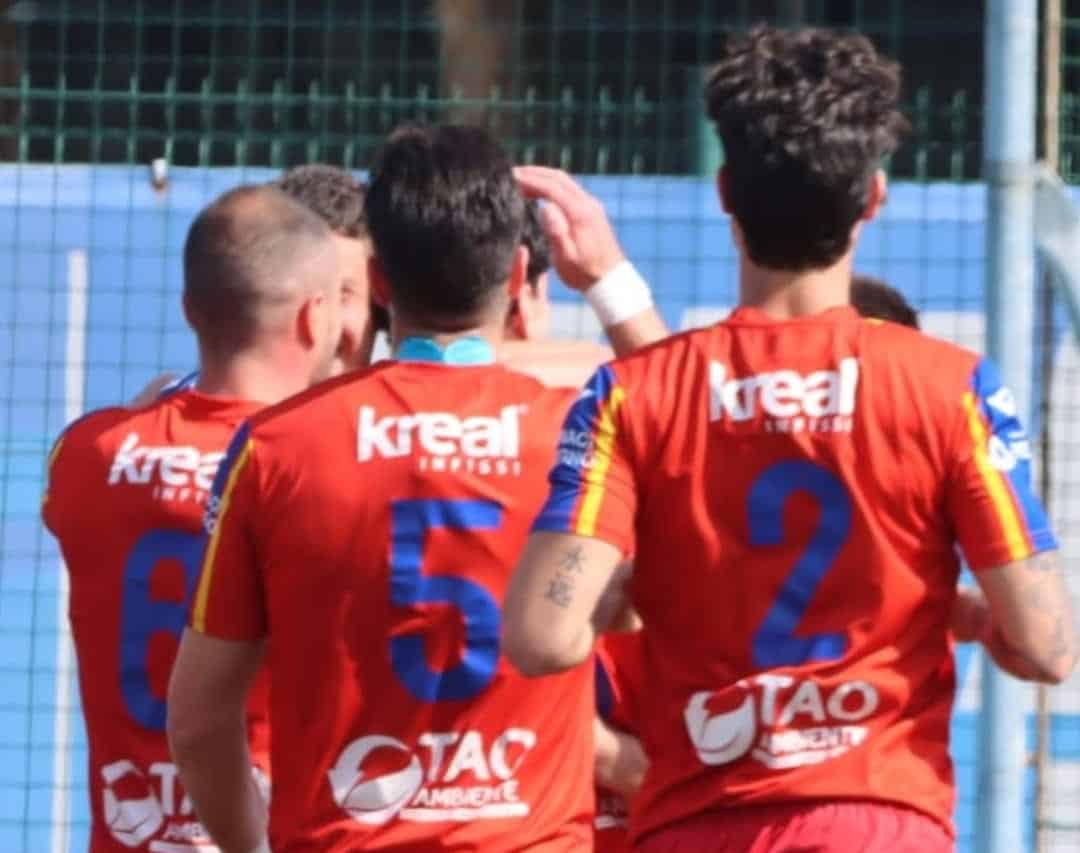 Sangiuliano City 0-1 Casatese Merate | Mendola stende i gialloverdi e si prende un posto play-off: il tabellino