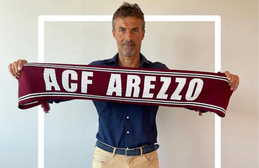 Arezzo Femminile, l’ex Sangiovannese Andrea Benedetti è il nuovo mister. Ufficiali anche otto rinnovi